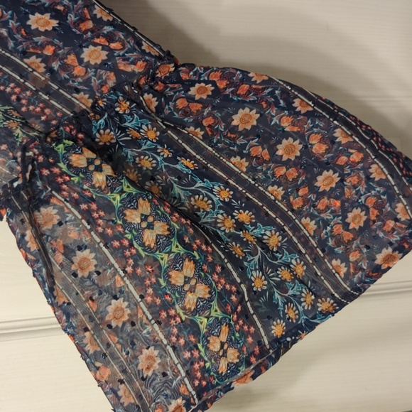 Sheer boho top - Picture 5 of 5